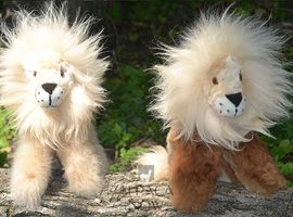 BABY Alpaca Fur - Cushing Lion Ornament 12 inches